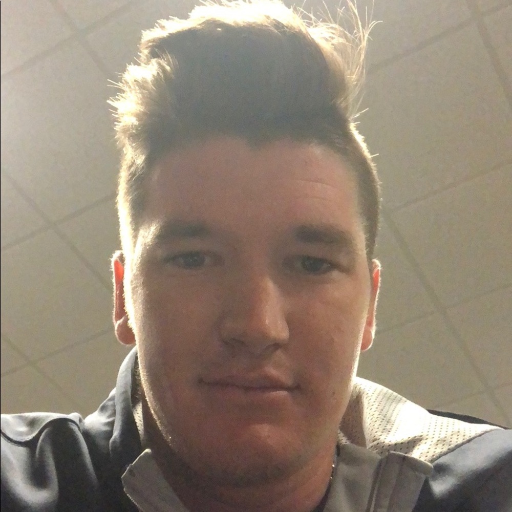 Meet your Posher, Kyle